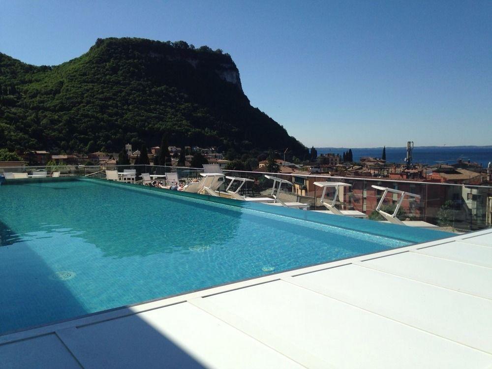 Sky Pool Hotel Sole Garda Garda  Exterior photo