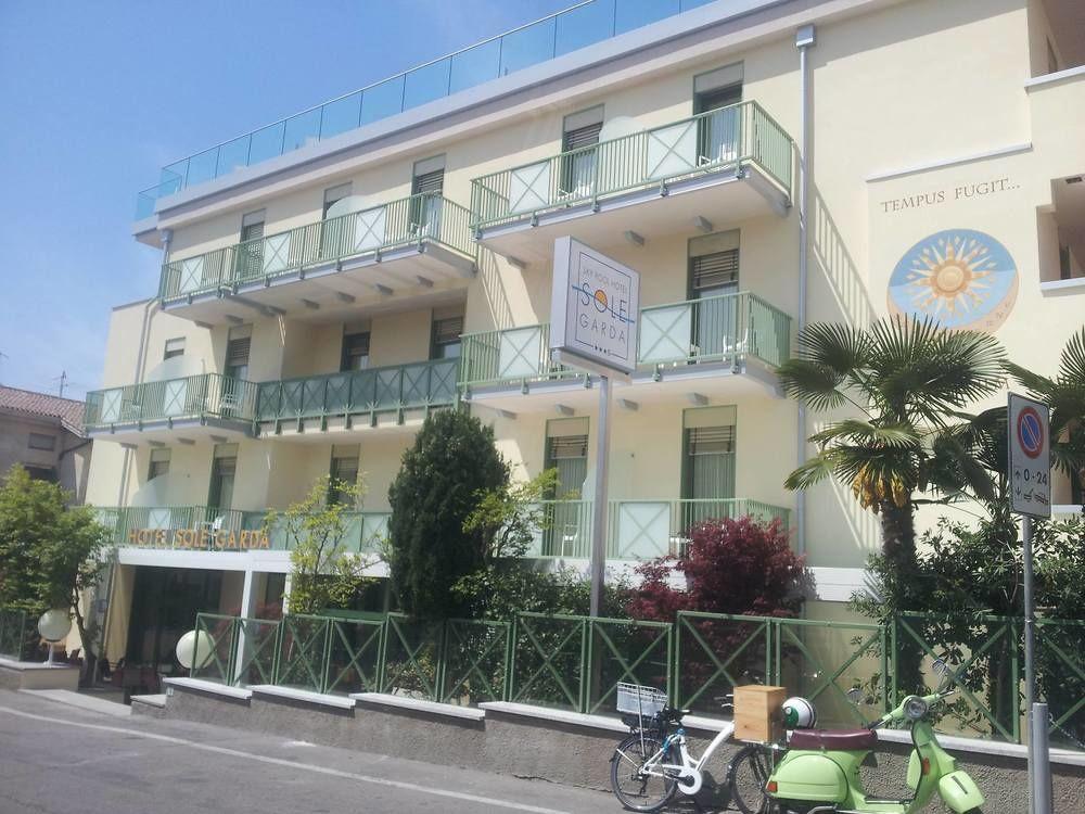 Sky Pool Hotel Sole Garda Garda  Exterior photo