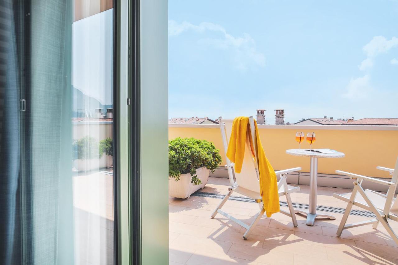 Sky Pool Hotel Sole Garda Garda  Exterior photo
